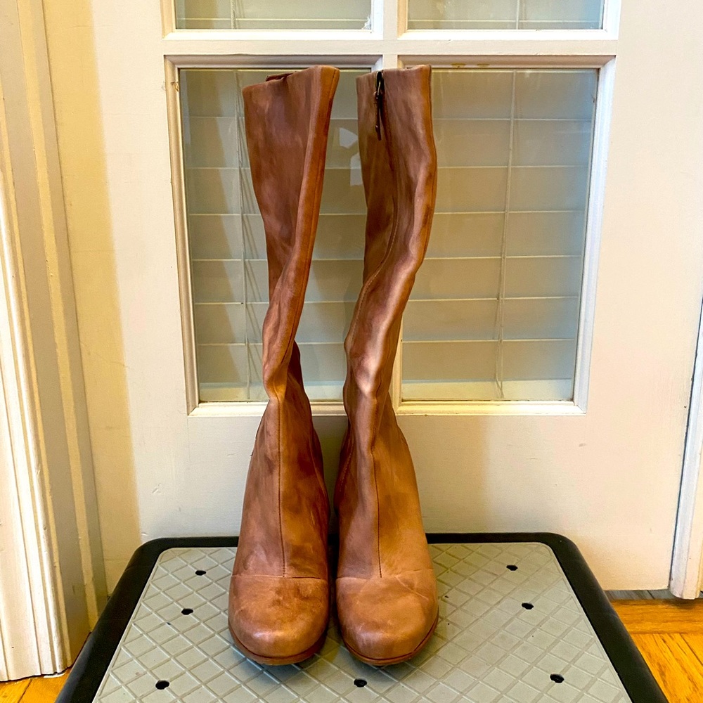 Cute Wedge Tan Leather Boots